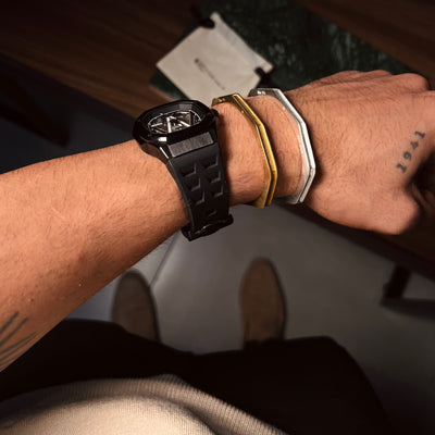 Bracelete the 1%.