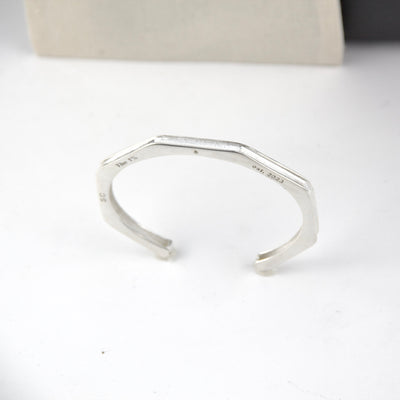 Bracelete the 1%.