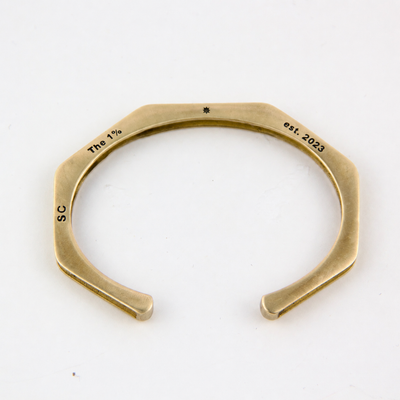 Bracelete the 1%.