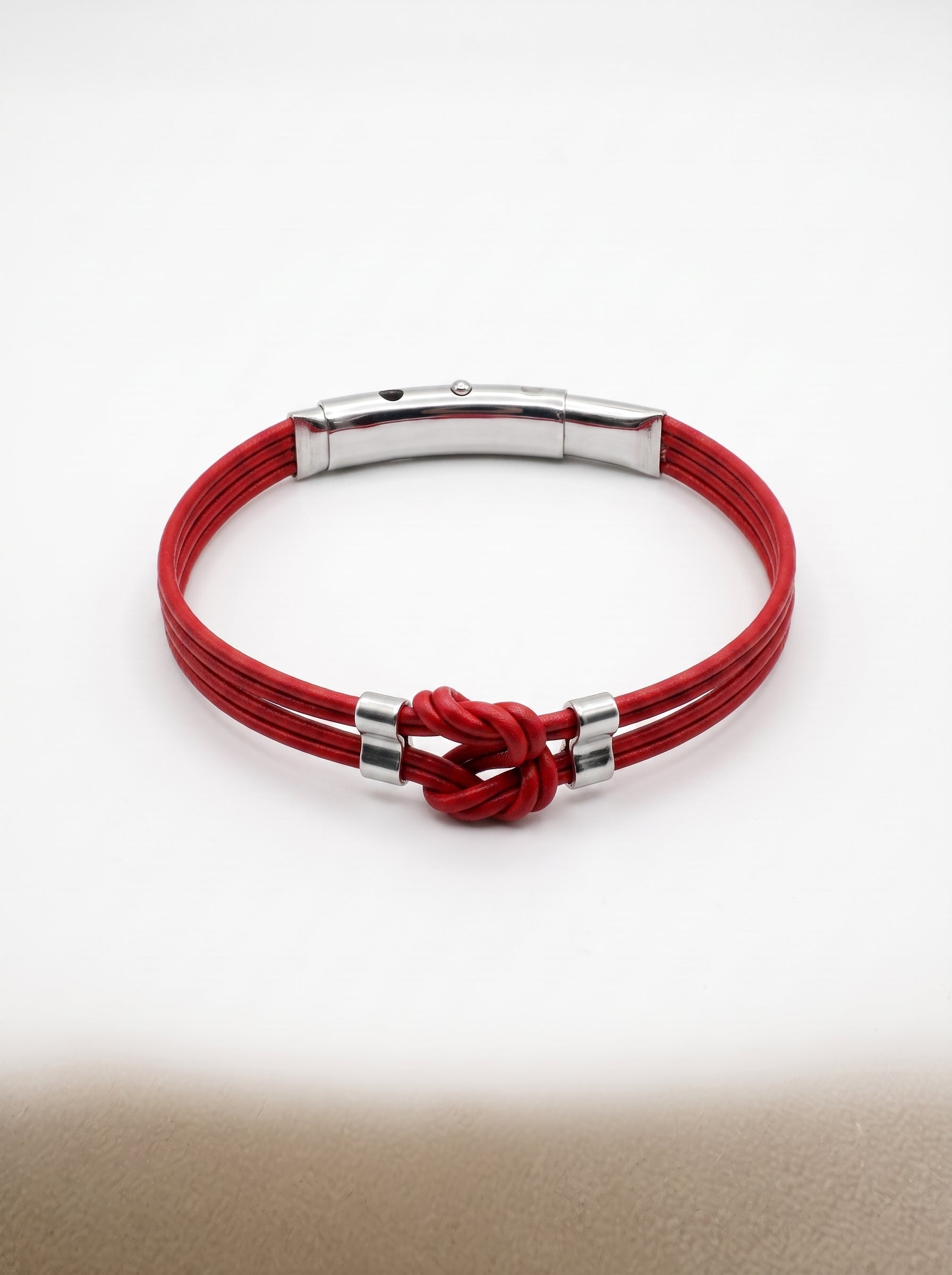 Pulseira Teramo – Vermelho Escarlate