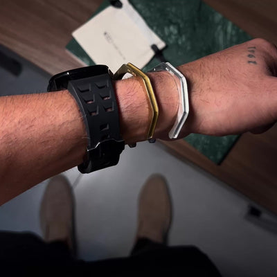 Bracelete the 1%.